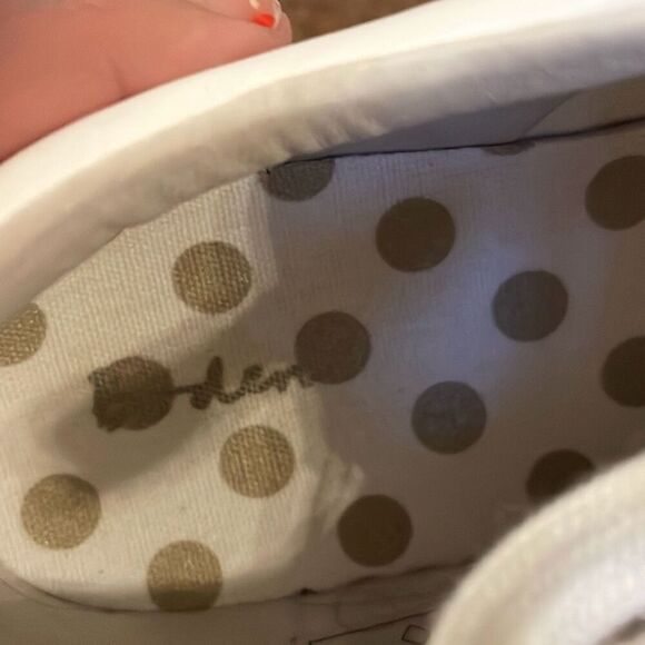 Boden White and Gold Stripe leather sneaker size 37/6 - Picture 9 of 10